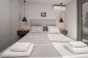 bedroom2