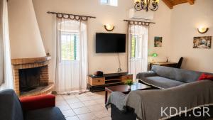 fireplace-livingroom
